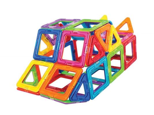 Magformers-magnetki-cudovite-oblike-čoln-set-62-prostorska-predstava-trgovina-zavod-simetris Magformers-magnetki-cudovite-oblike-čoln-set-62-prostorska-predstava-trgovina-zavod-simetris