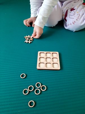 krizec-krogec-lesena-igra-za-vse-starosti-tic-tac-toe krizec-krogec-lesena-igra-za-vse-starosti-tic-tac-toe