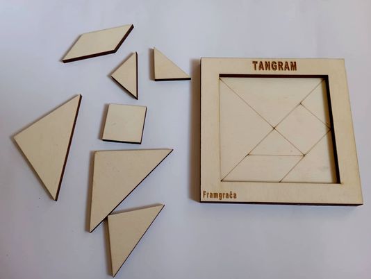 tangram-podjetniski-teden-otroci-izdelujejo